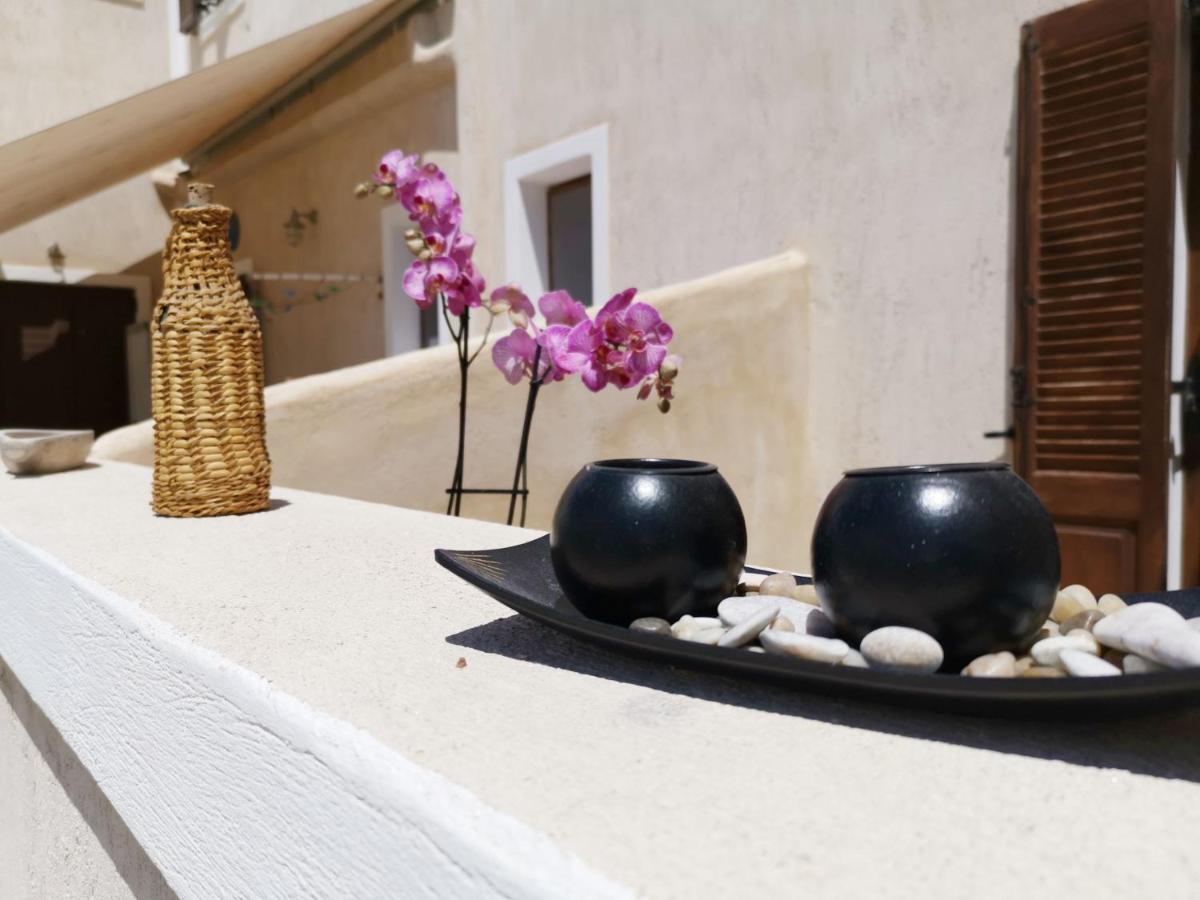 Villa Perissa Thira ภายนอก รูปภาพ