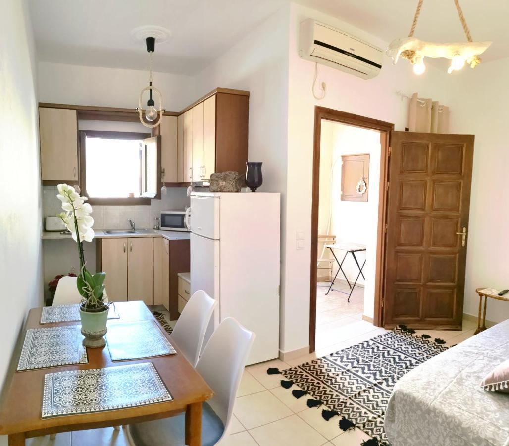 Villa Perissa Thira ภายนอก รูปภาพ