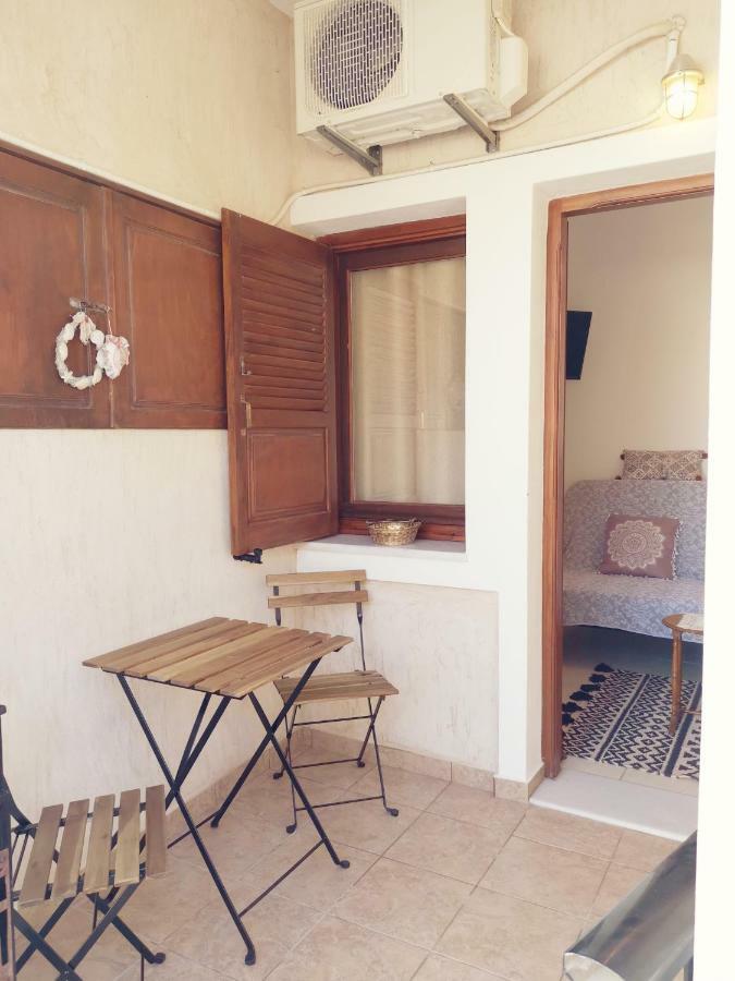Villa Perissa Thira ภายนอก รูปภาพ
